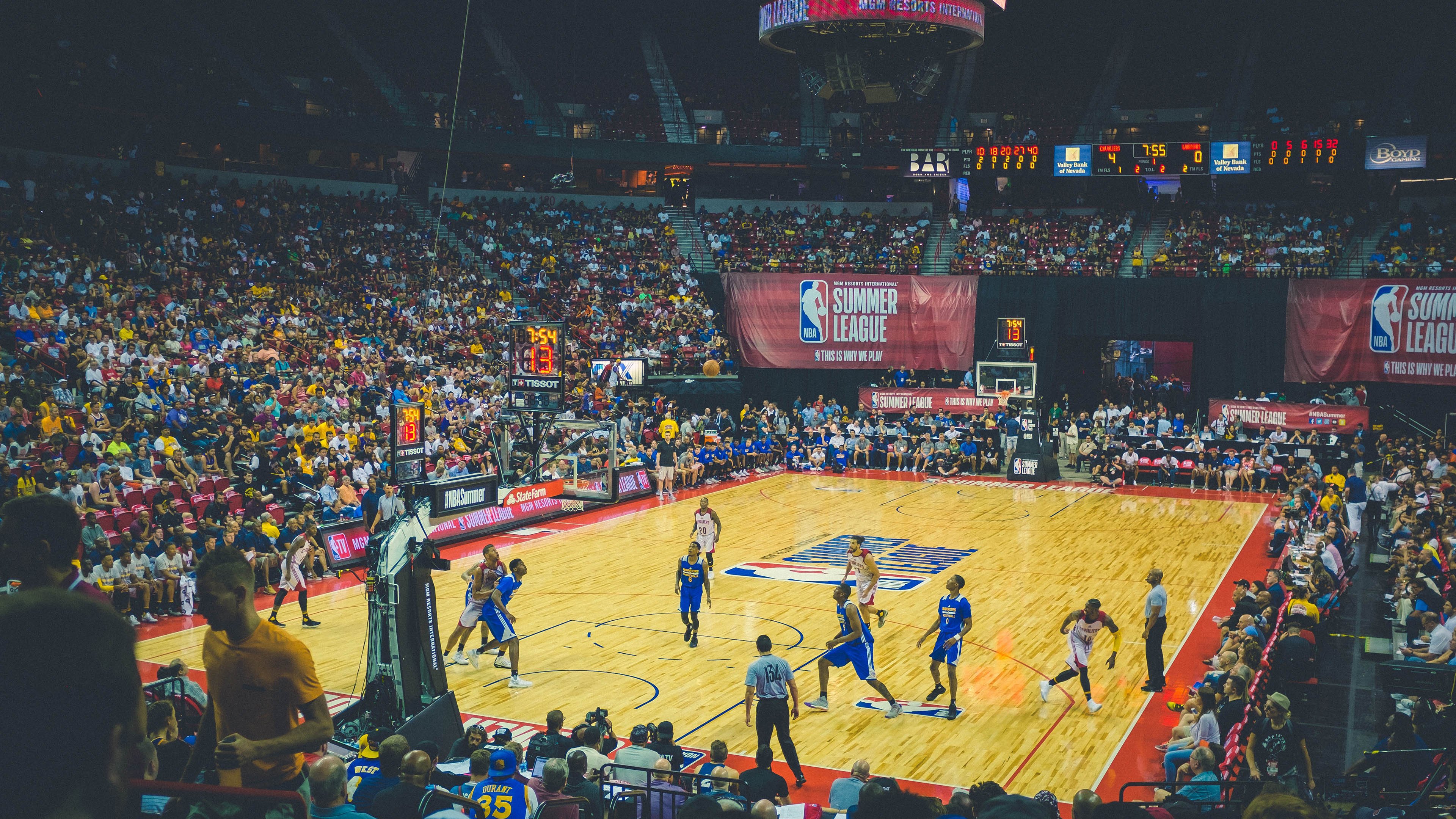 《英雄联盟夏季赛，强者集结，群雄逐鹿》，lol夏季赛时间2021赛程